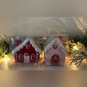 NIB Christmas House Salt & Pepper Shakers